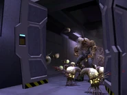 Множество форм Потопа прорываются через дверь.