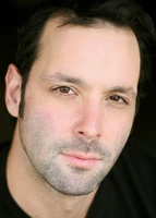 Freddy Bosche.jpg (72 КБ) Фредди Боше, актер озвучки Картера.