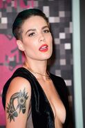 Halsey-2015-mtv-video-music-awards-at-microsoft-theater-in-los-angeles 17