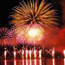 諏訪湖祭湖上花火大会 花火 Wiki Fandom 諏訪湖祭湖上花火大会 花火 Wiki Fandom