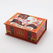 Volume 12 Animate Limited Edition Candy Box Bonus (Exterior)