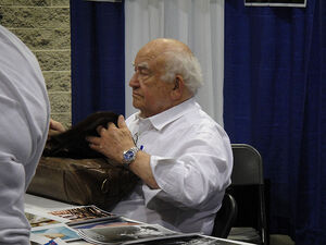 Ed Asner at Anaheim Comic-Con