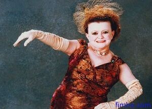 Hb zelda rubinstein