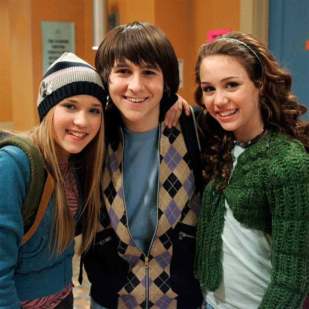 Miley, Lilly and Oliver | Hannah Montana Wiki | Fandom, image size:1000x1000