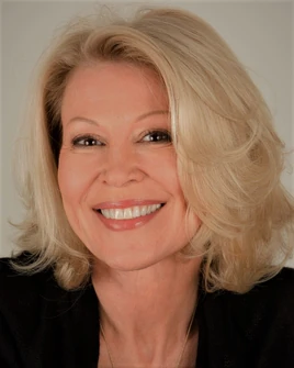 Leslie Easterbrook