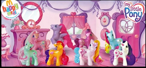 Hasbro My Little Pony 2009 Rainbow Dash 5 Curly Hair & Twice as Fancy Star Song
