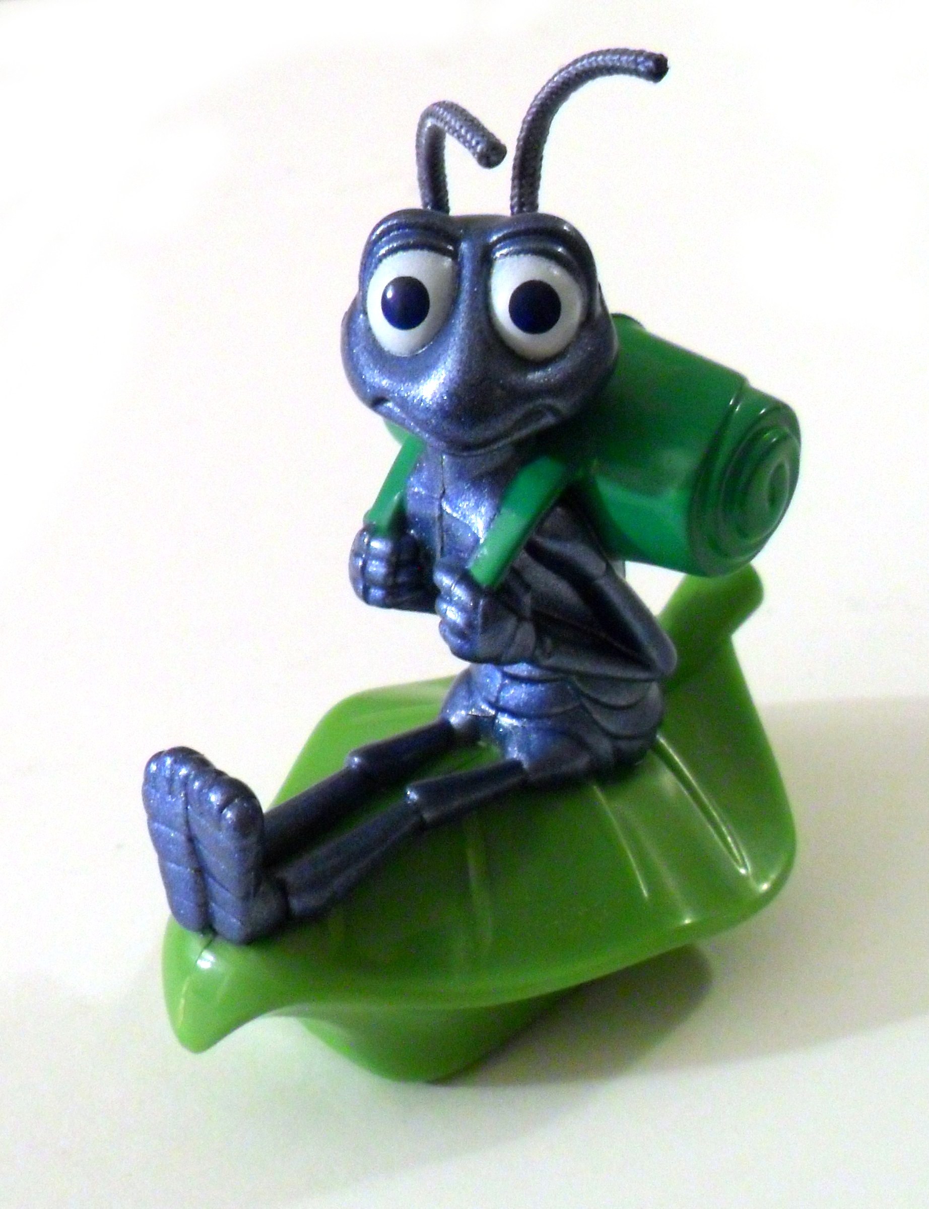 Details about   1998 McDonalds Disney Pixar A Bugs Life Toy #6 Heimlich Caterpillar New & Sealed 