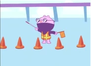 Sin título2.png (133 KB) The Mole as a construction worker.