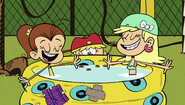 S1E08A Luan and Leni play Marco Polo