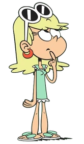 Honia gubi się w swoich myślach.