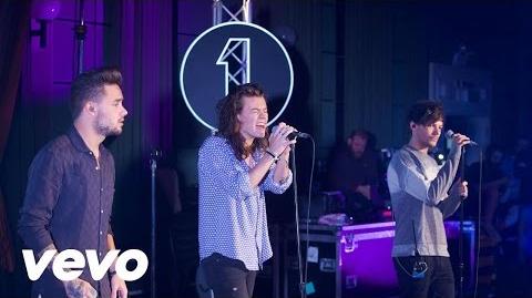 One Direction - Torn (Natalie Imbruglia cover in the Live Lounge)