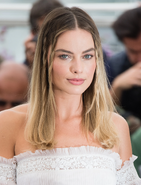 5-things-to-know-about-margot-robbie