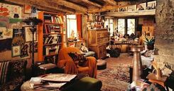 &#127775;The Burrow - Weasley family home... - Angela Penta Cakes | Facebook