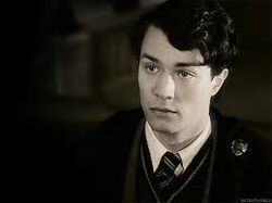 Tom Riddle Jovem