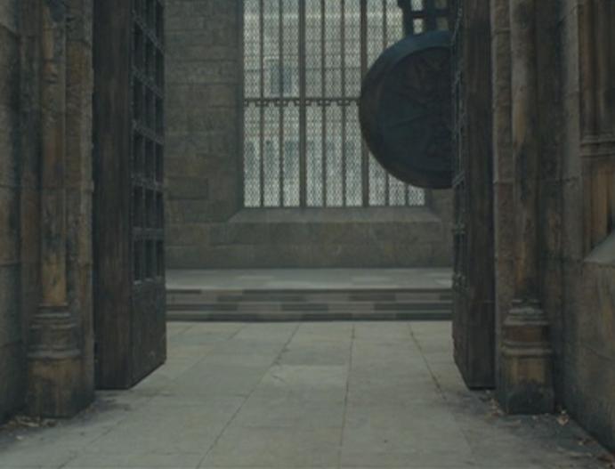 Clock Tower Entrance, Harry Potter Wiki