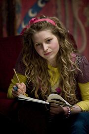 Jessie-cave-lavanda-brown-in-una-scena-del-film-harry-potter-and-the-half-blood-prince-125885