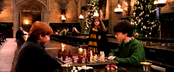 Harry potter og ronny wiltersen spiller sjakk jul .png