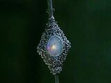 Gellert Grindelwald's pendant