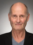 Пол Бенталл (Вернон Дурсль и др.)