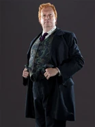 Arthur Weasley (So Who Wins Picture).jpg (187 КБ)
