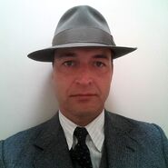 Farrer in costume for Fantastic Beasts.