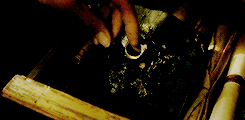 Dumbledore cheap gaunt ring