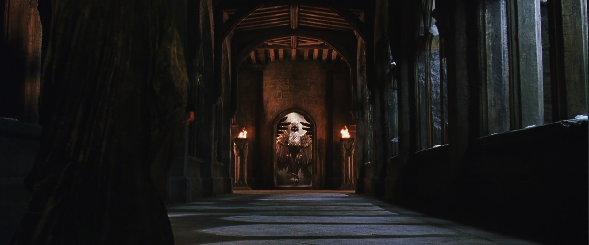 Gargoyle Corridor | Harry Potter Wiki | Fandom