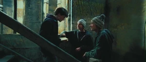 Гарри получает Карту Мародёров