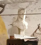 O busto de Rowena Ravenclaw em Harry Potter e as Relíquias da Morte: Parte 2