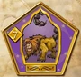 Manticore - Chocogrenouille.jpg (57 kio) Carte 7 Manticore (Créature rare et dangereuse, la Manticore a la réputation de chantonner doucement en dévorant ses proies. Sa piqûre provoque une mort instantanée.) (A rare, dangerous beast, the Manticore has been known to sing softly as it eats its prey. Its sting will kill instantaneously.)