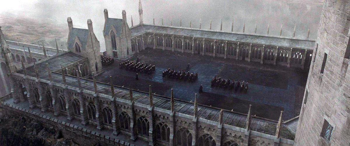 viaduct-courtyard-harry-potter-wiki-fandom