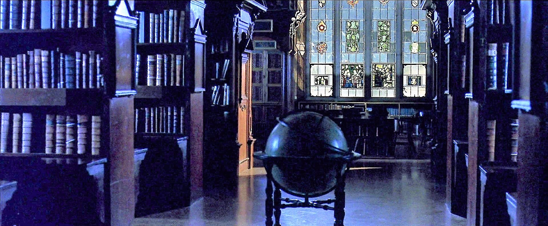 Hogwarts Library Harry Potter Wiki Fandom