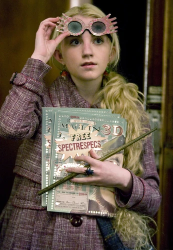 Luna Lovegood | HarryPotter-wiki | Fandom