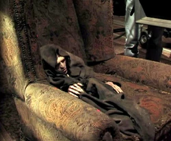 Voldemort w Domu Riddle'ów przed odrodzeniem