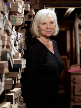 STEPHENIE McMILLAN