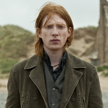 William Weasley Harry Potter Wiki Fandom Weasley drink this it will help with the pain. percy jumped in surprise at the voice he never heard he watched her go off to her dorm before taking his wand and flicking it to make the light dim, the only. william weasley harry potter wiki