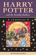 237px-Harry-potter-and-the-deathly-hallows-celebratory-paperback-edition