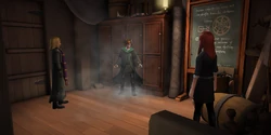 Tulip frente a un boggart con forma de Mérula Snyde en un armario de Hogwarts, con el hermano de Jacob