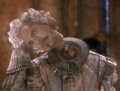 Nick mentre si auto - decapita