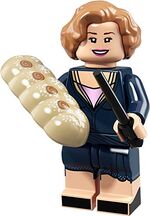 LEGOqueenie