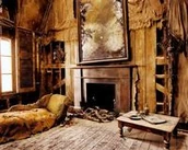 Wnętrze Wrzeszczącej Chaty w filmie