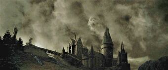 Hogwarts School Of Witchcraft And Wizardry Harry Potter Wiki Fandom