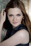 Bonnie Wright12