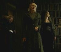 Peter Pettigrew, Narcissa Malfoy and Bellatrix Lestrange at Spinner's End 0156