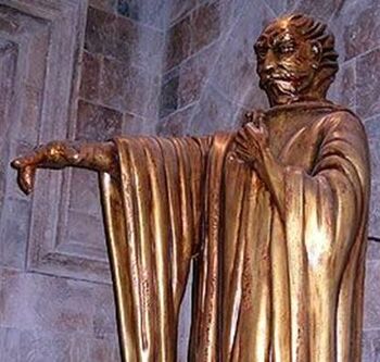 Statue of Rowena Ravenclaw, Harry Potter Wiki