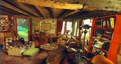 Burrow3.jpg