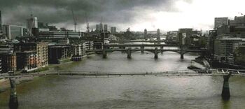 Millennium bridge