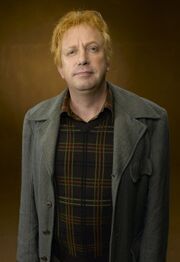 250px-Arthur Weasley