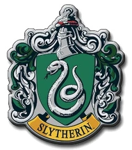O brasão da Casa Sonserina