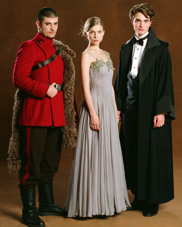 Dress Robes Harry Potter Wiki Fandom